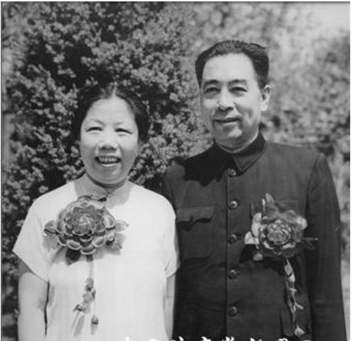 革命愛情永開不敗