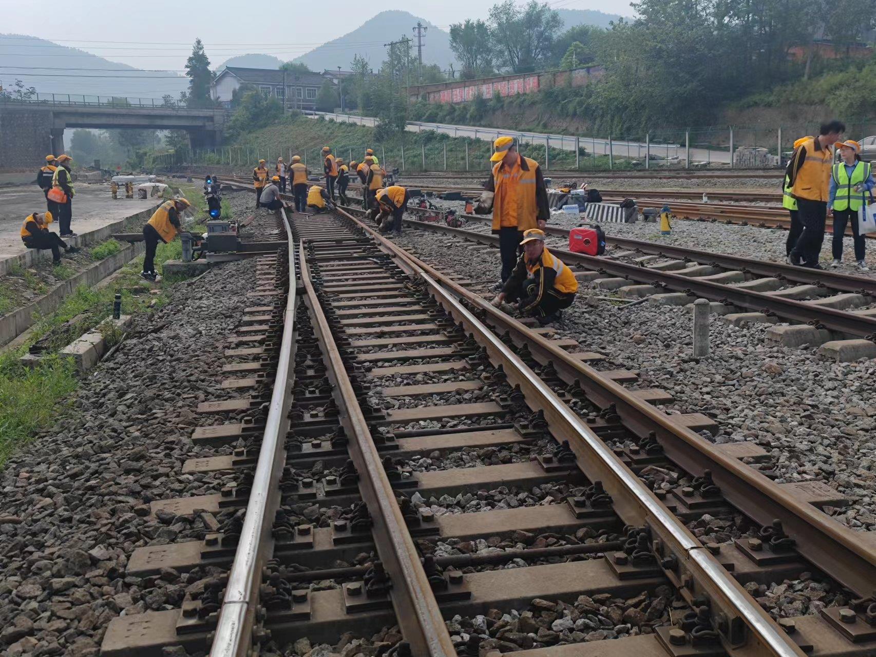 鐵路線升級(jí)改造  確保鐵路行車安全